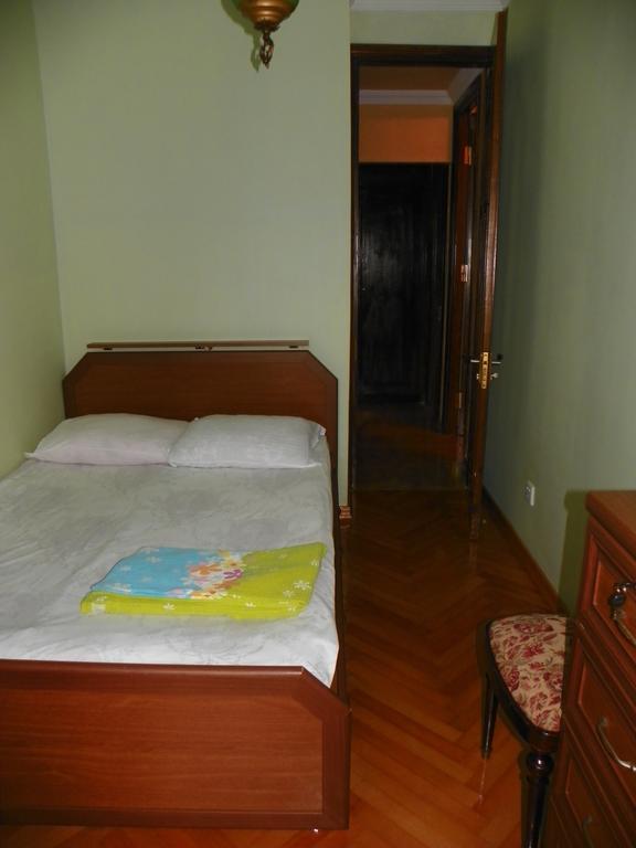 Apartment Rusudan Batumi Room photo
